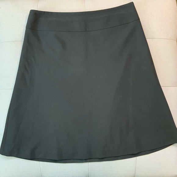 🖤Black A-Line Skirt🖤 - Picture 1 of 3